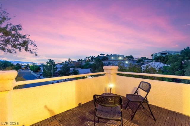 855 Binbrook Drive, Henderson, NV 89052