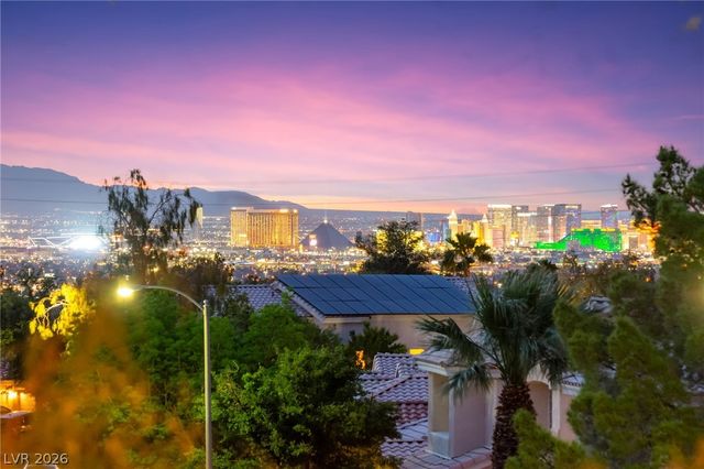 855 Binbrook Drive, Henderson, NV 89052