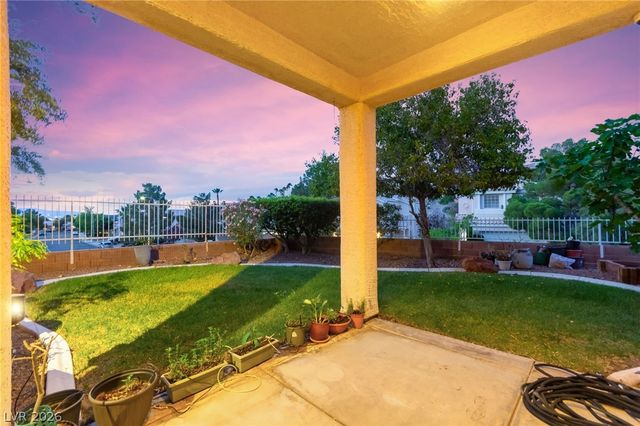 855 Binbrook Drive, Henderson, NV 89052