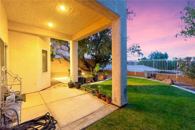 855 Binbrook Drive, Henderson, NV 89052