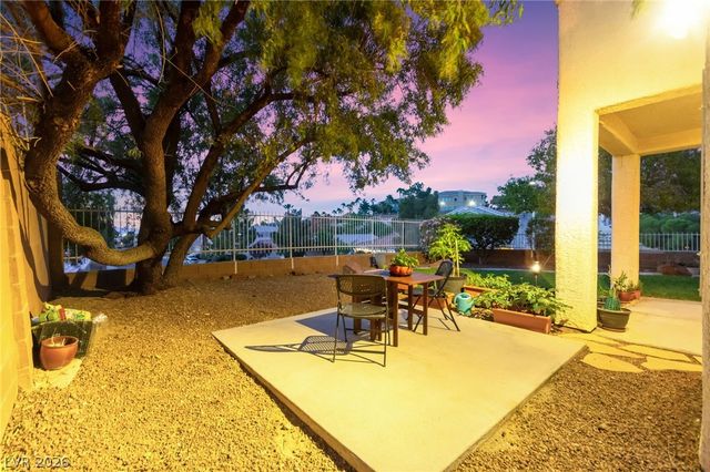 855 Binbrook Drive, Henderson, NV 89052