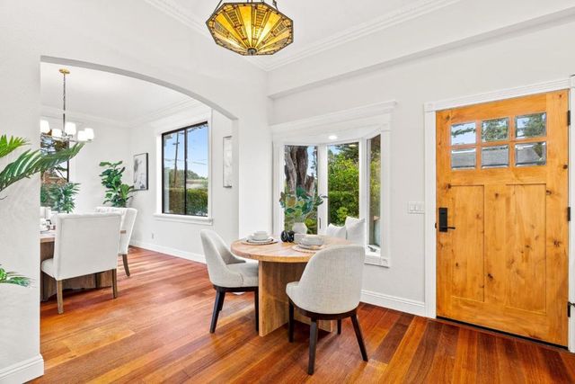 320 Cliff Drive, Aptos, CA 95003