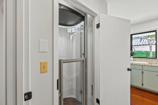 320 Cliff Drive, Aptos, CA 95003