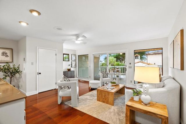 320 Cliff Drive, Aptos, CA 95003