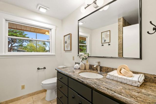 320 Cliff Drive, Aptos, CA 95003