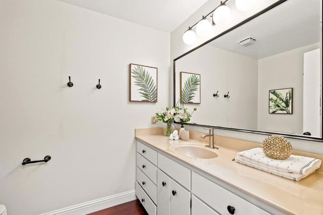 320 Cliff Drive, Aptos, CA 95003