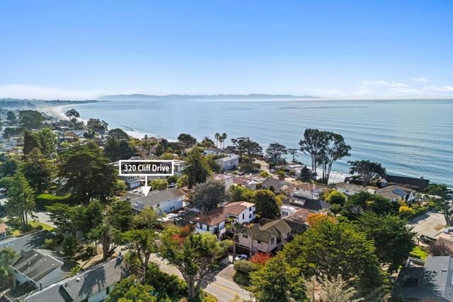 320 Cliff Drive, Aptos, CA 95003
