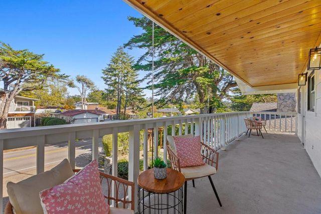 320 Cliff Drive, Aptos, CA 95003