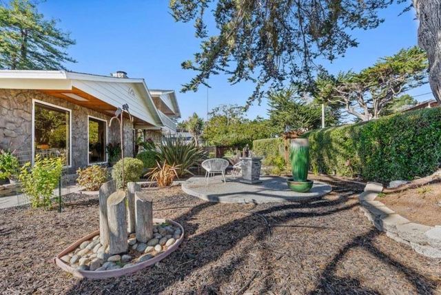 320 Cliff Drive, Aptos, CA 95003