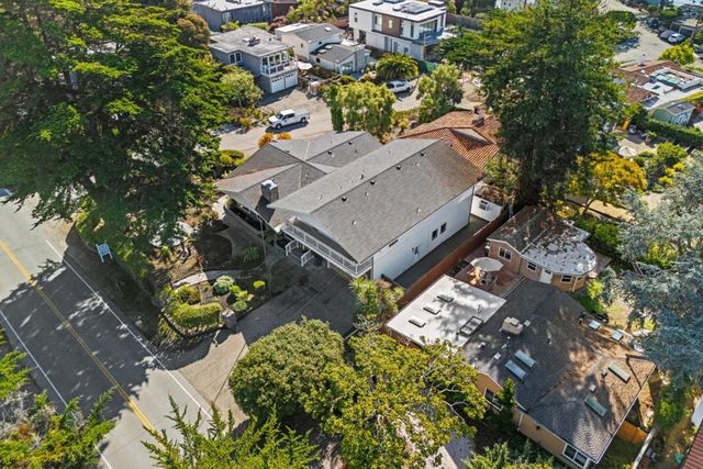 320 Cliff Drive, Aptos, CA 95003