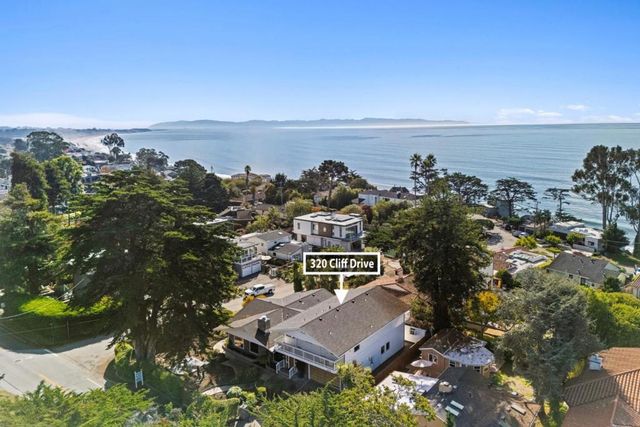 320 Cliff Drive, Aptos, CA 95003
