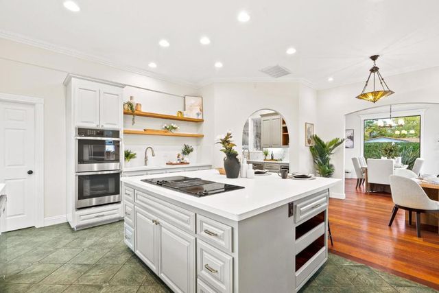 320 Cliff Drive, Aptos, CA 95003