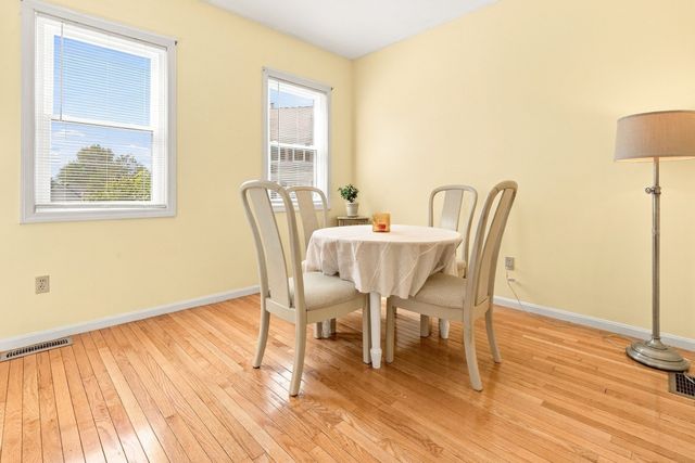 41 Juniperwood Dr, Haverhill, MA 01832