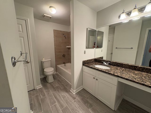 4080 Riverlook Parkway SE 205, Marietta, GA 30067
