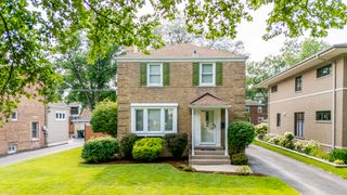 616 S 10th Avenue, La Grange, IL 60525