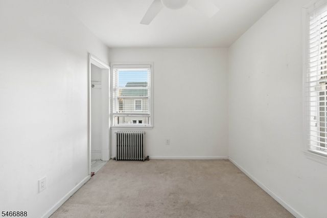 123 Monroe St, Wanaque Boro, NJ 07420