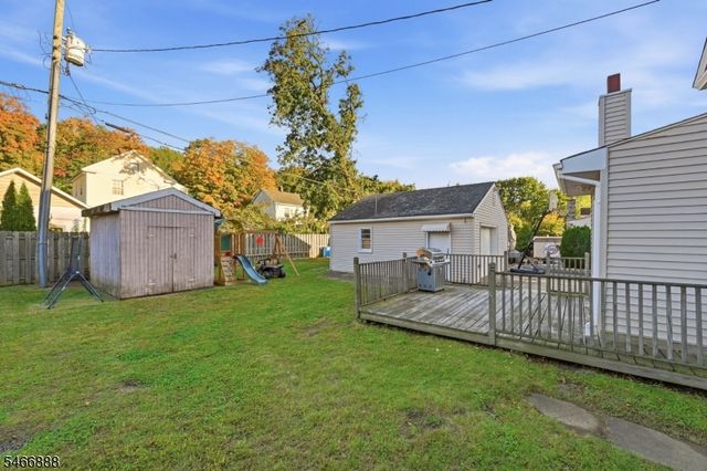 123 Monroe St, Wanaque Boro, NJ 07420