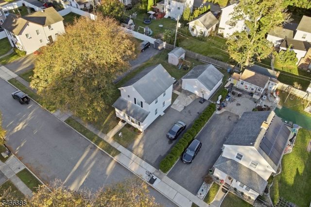 123 Monroe St, Wanaque Boro, NJ 07420