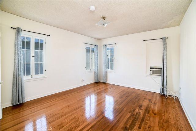 1036 S Citrus Avenue, Los Angeles, CA 90019
