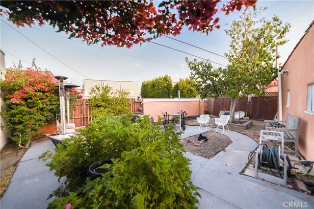 1036 S Citrus Avenue, Los Angeles, CA 90019