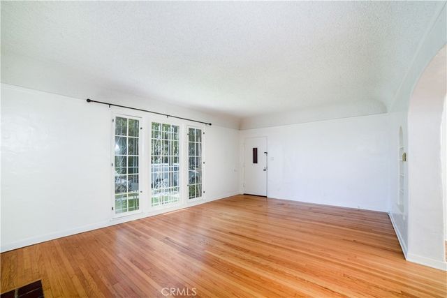 1036 S Citrus Avenue, Los Angeles, CA 90019