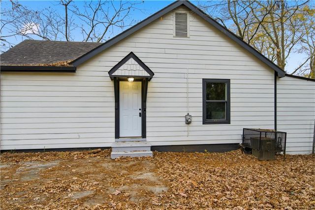 1691 Flat Shoals SE Road, Atlanta, GA 30316