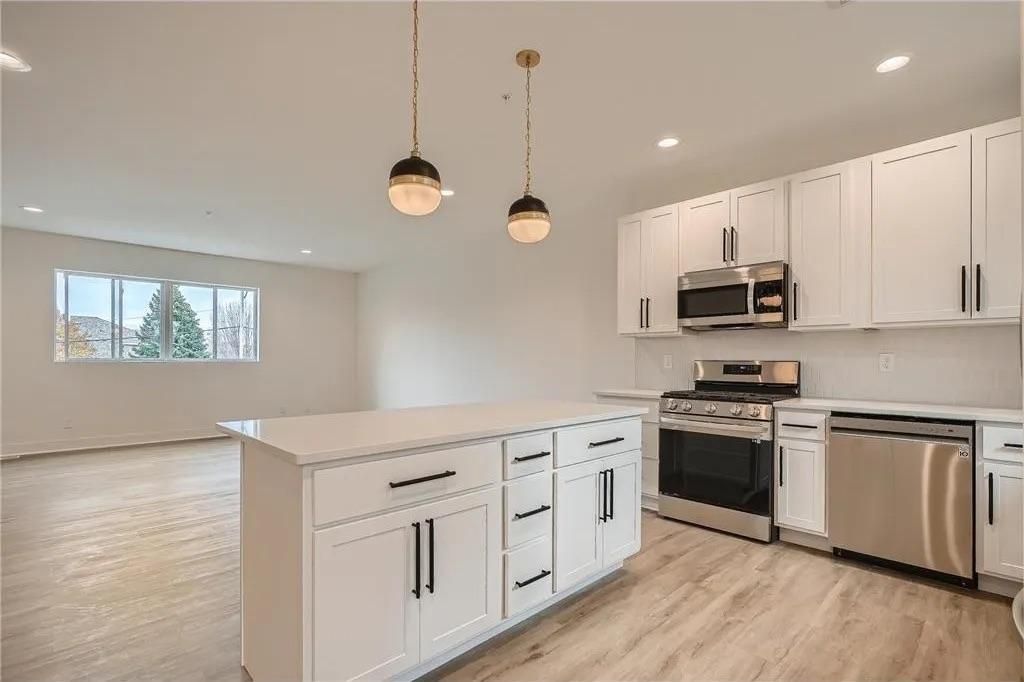 1997 11th Avenue E 1, North Saint Paul, MN 55109 — photo 2