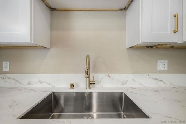 578 E. Indian Rock Rd, Vista, CA 92084