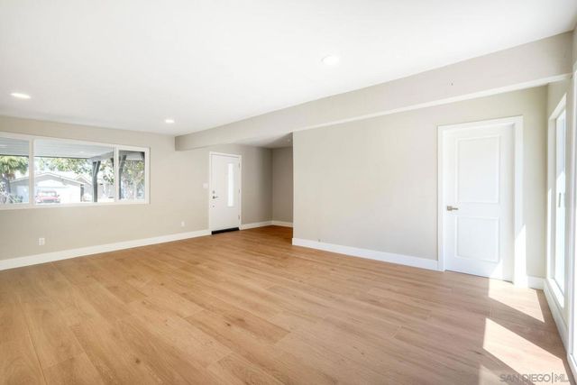 578 E. Indian Rock Rd, Vista, CA 92084