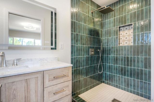 578 E. Indian Rock Rd, Vista, CA 92084