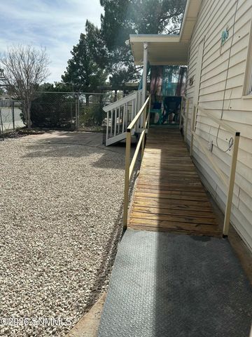 1450 Branding Iron Circle, Las Cruces, NM 88005