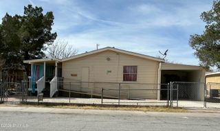 1450 Branding Iron Circle, Las Cruces, NM 88005