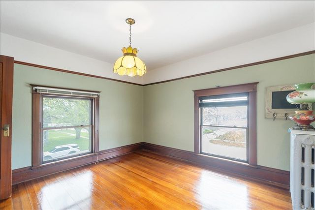 613 Washington Street, Eldora, IA 50627