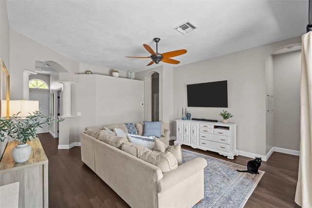 382 FOUNTAINVIEW CIRCLE, Oldsmar, FL 34677
