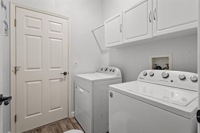 382 FOUNTAINVIEW CIRCLE, Oldsmar, FL 34677