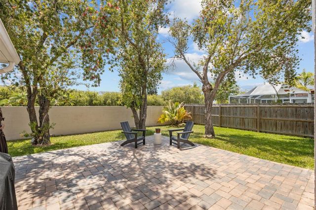 382 FOUNTAINVIEW CIRCLE, Oldsmar, FL 34677