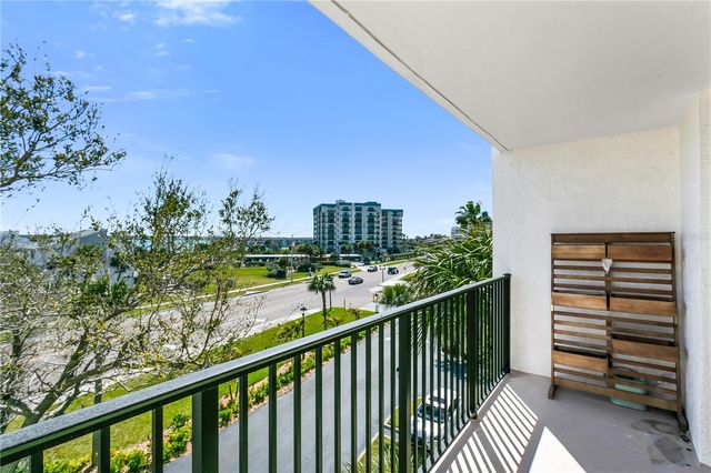 1460 GULF BOULEVARD 310, Clearwater, FL 33767