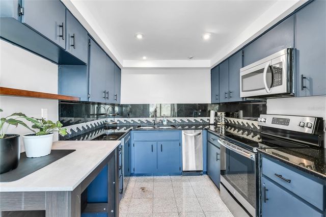 1460 GULF BOULEVARD 310, Clearwater, FL 33767