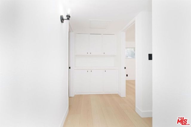 20134 Leadwell Street 334, Winnetka, CA 91306