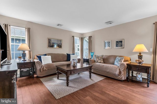 9 BROOKDALE CT, Forked River, NJ 08731