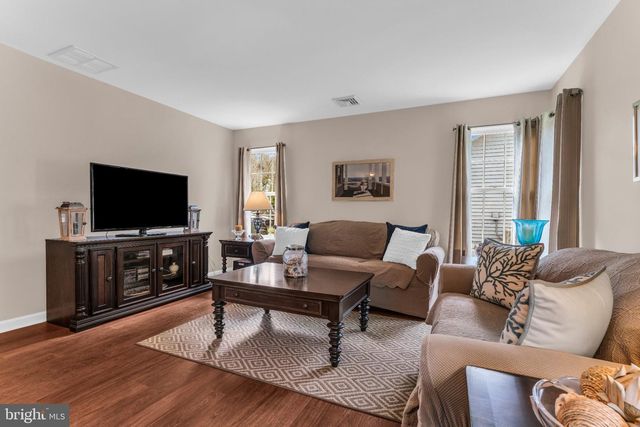 9 BROOKDALE CT, Forked River, NJ 08731