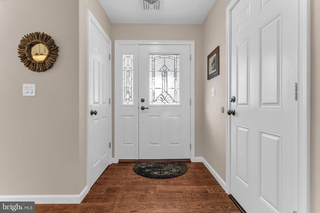9 BROOKDALE CT, Forked River, NJ 08731