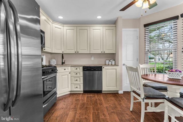 9 BROOKDALE CT, Forked River, NJ 08731