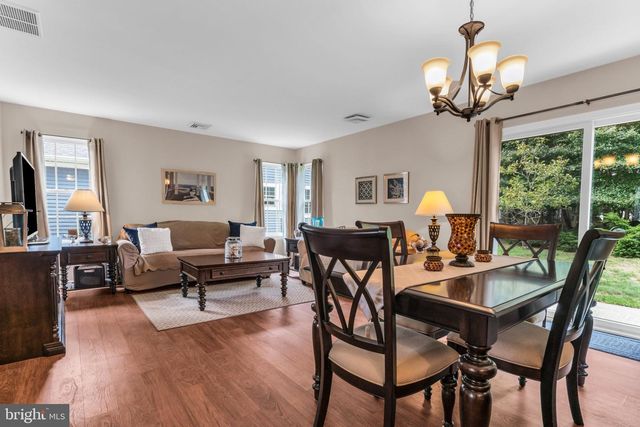 9 BROOKDALE CT, Forked River, NJ 08731