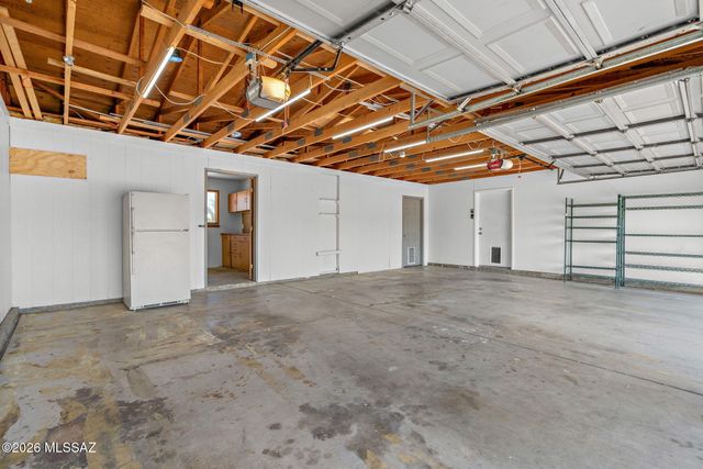 7031 N Donatello Place, Tucson, AZ 85741