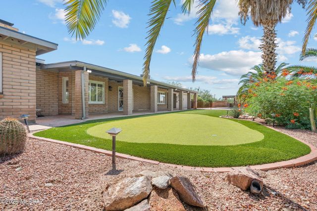 7031 N Donatello Place, Tucson, AZ 85741
