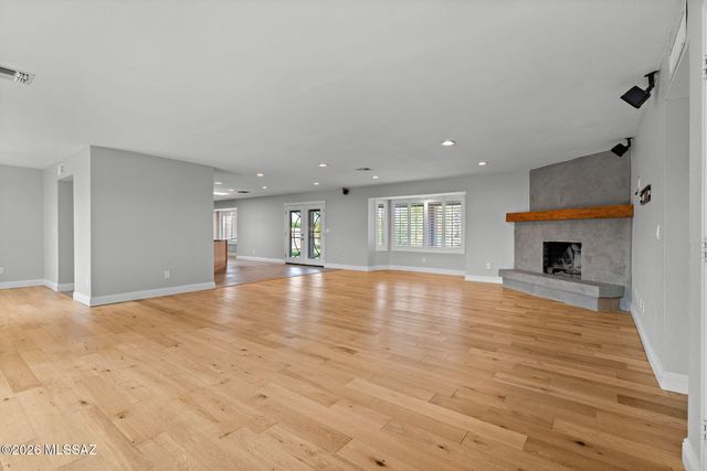 7031 N Donatello Place, Tucson, AZ 85741