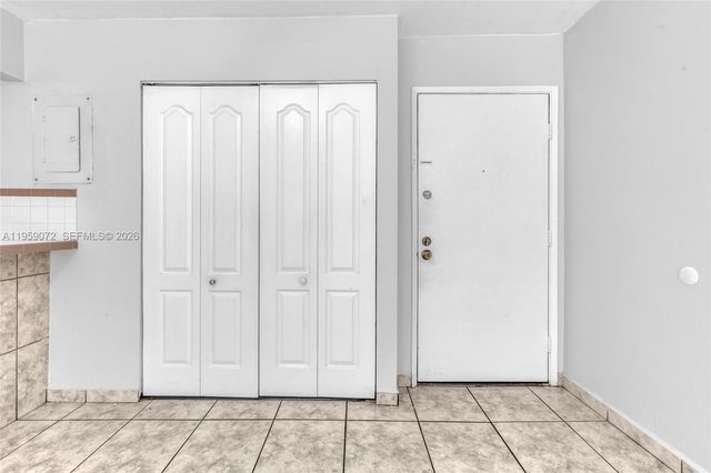 210 Fontainebleau Blvd 210, Miami, FL 33172