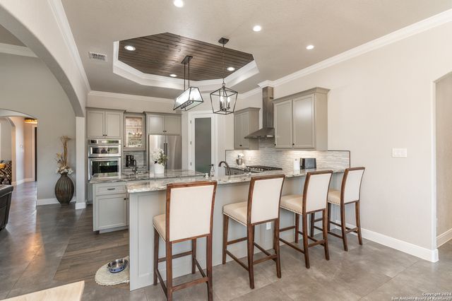 221 BENTWOOD DR, Spring Branch, TX 78070