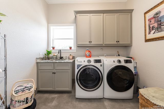 221 BENTWOOD DR, Spring Branch, TX 78070